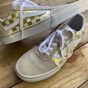 Like New Vans size 8